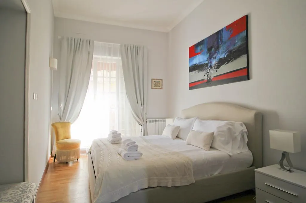 At Roman Penthouse Italy