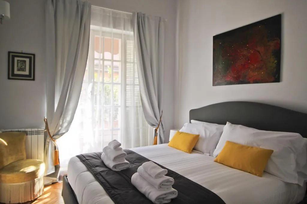 At Roman Penthouse Διαμέρισμα