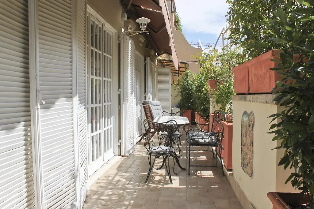 At Roman Penthouse Ιταλία